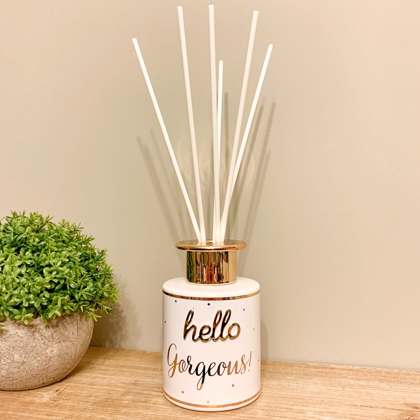 Hello Gorgeous boutique reed diffuser