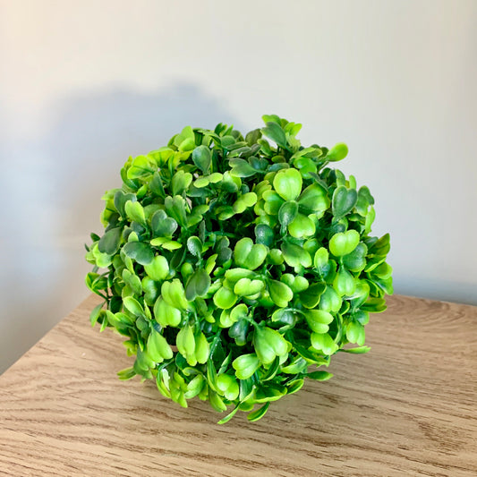 Topiary ball 12cm